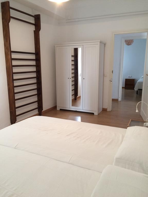 Apartamentos Bahia Alicante Szoba fotó