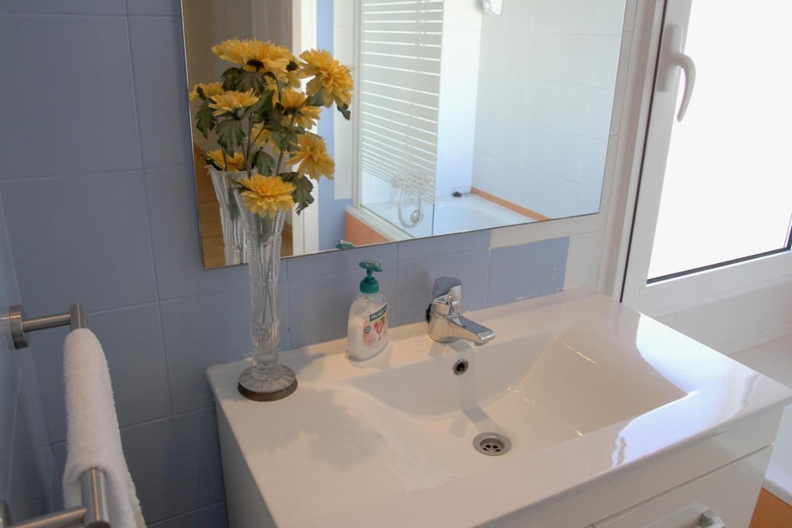 Apartamentos Bahia Alicante Kültér fotó