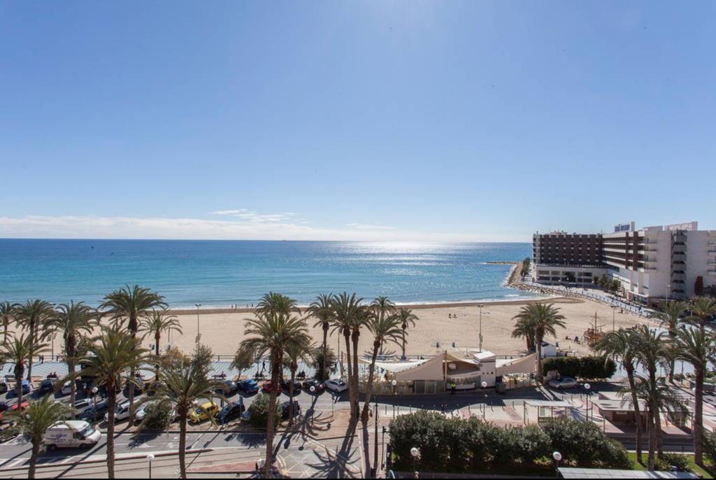 Apartamentos Bahia Alicante Kültér fotó