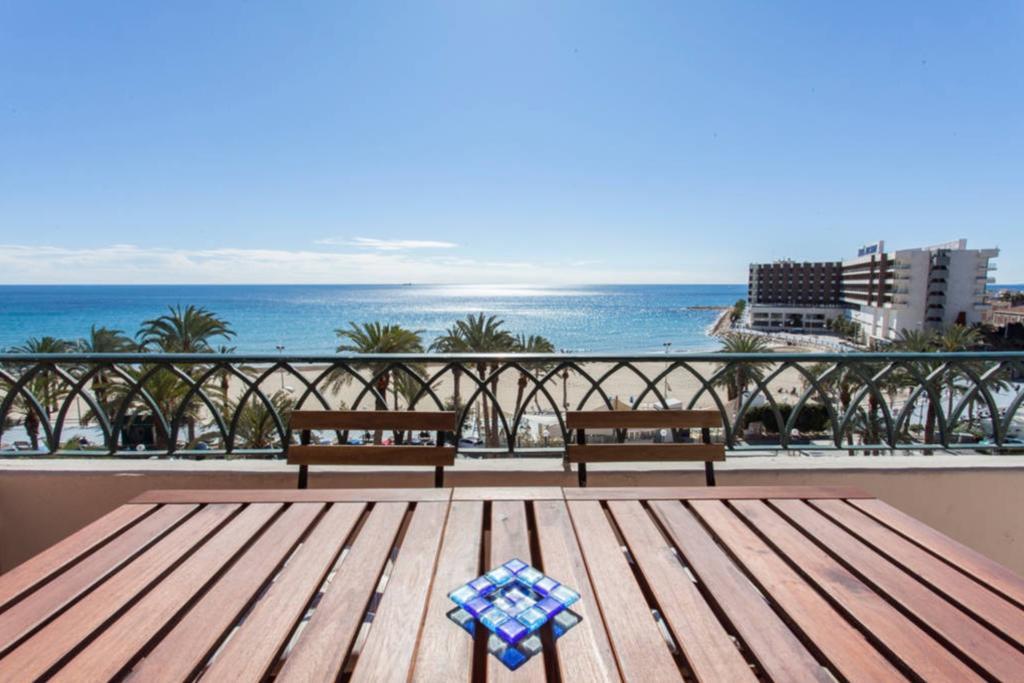 Apartamentos Bahia Alicante Kültér fotó